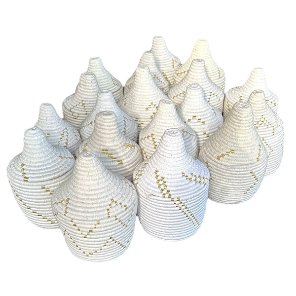 Paniers berbères blancs et dorés