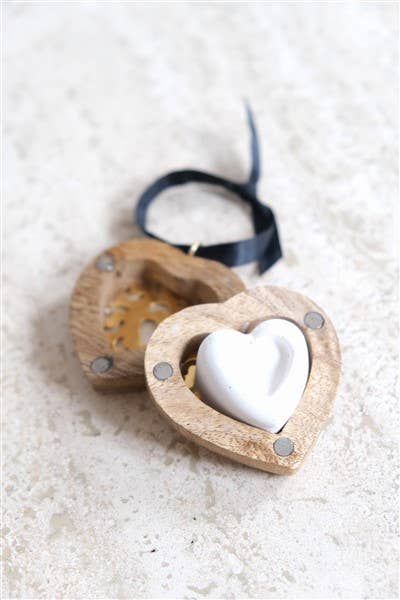 Petit Coeur BOIS&ARGENT de Parfum solide -plusieurs parfums: Edition limitée Violette d'amour