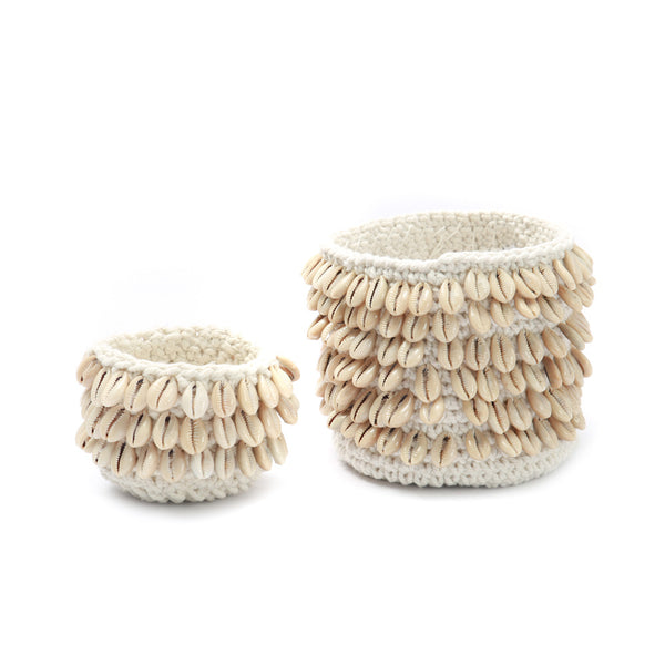 De Cowrie Macrame Plantenhouder - Naturel M