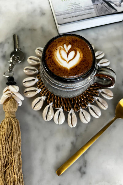 Le porte-clés gland cauri - moka