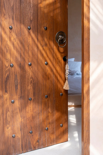 Le porte-clés raphia en arête de poisson - blanc naturel